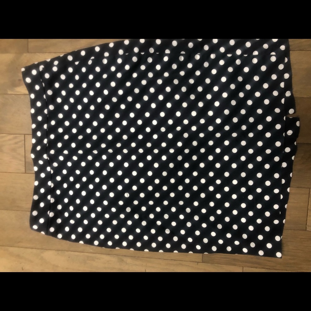 J Crew size 0 pencil skirt with slit in back